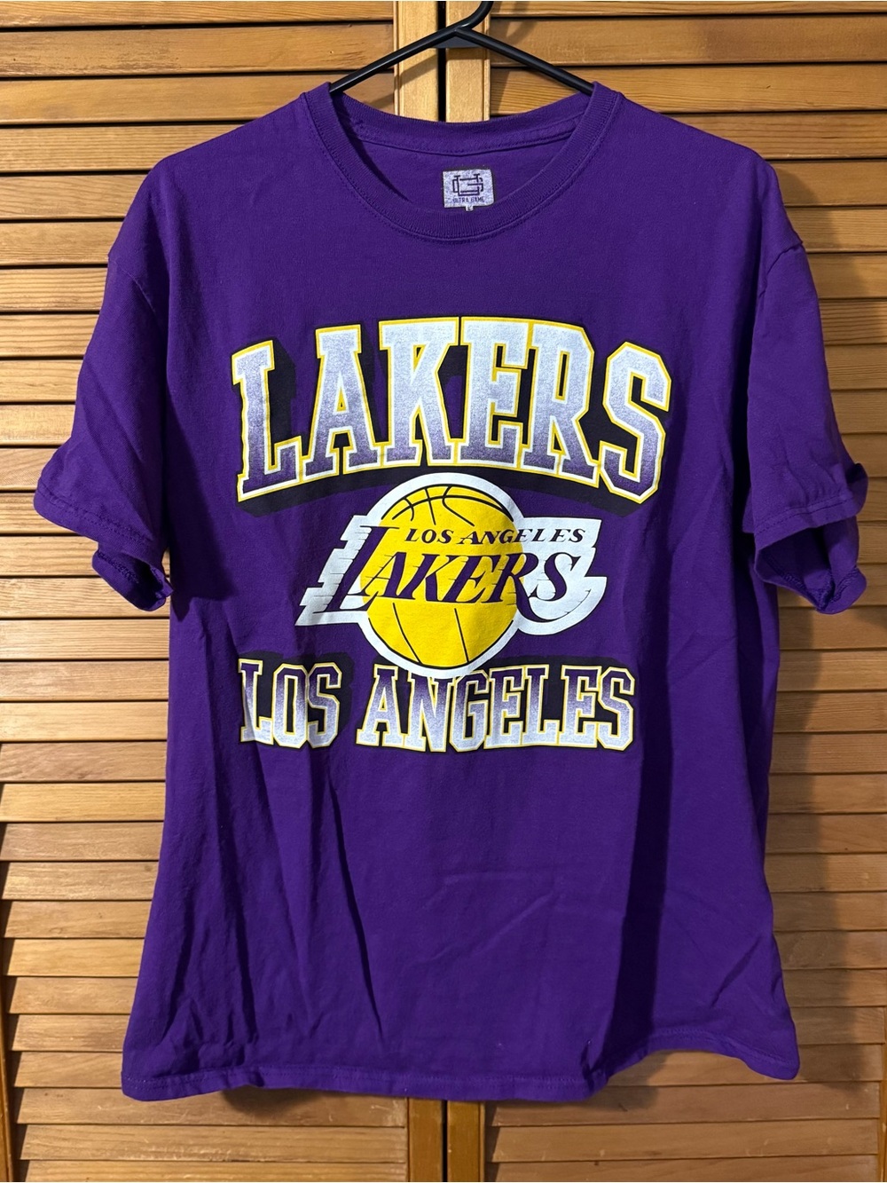 Aeropostale Los Angeles Lakers Purple Graphic Tee